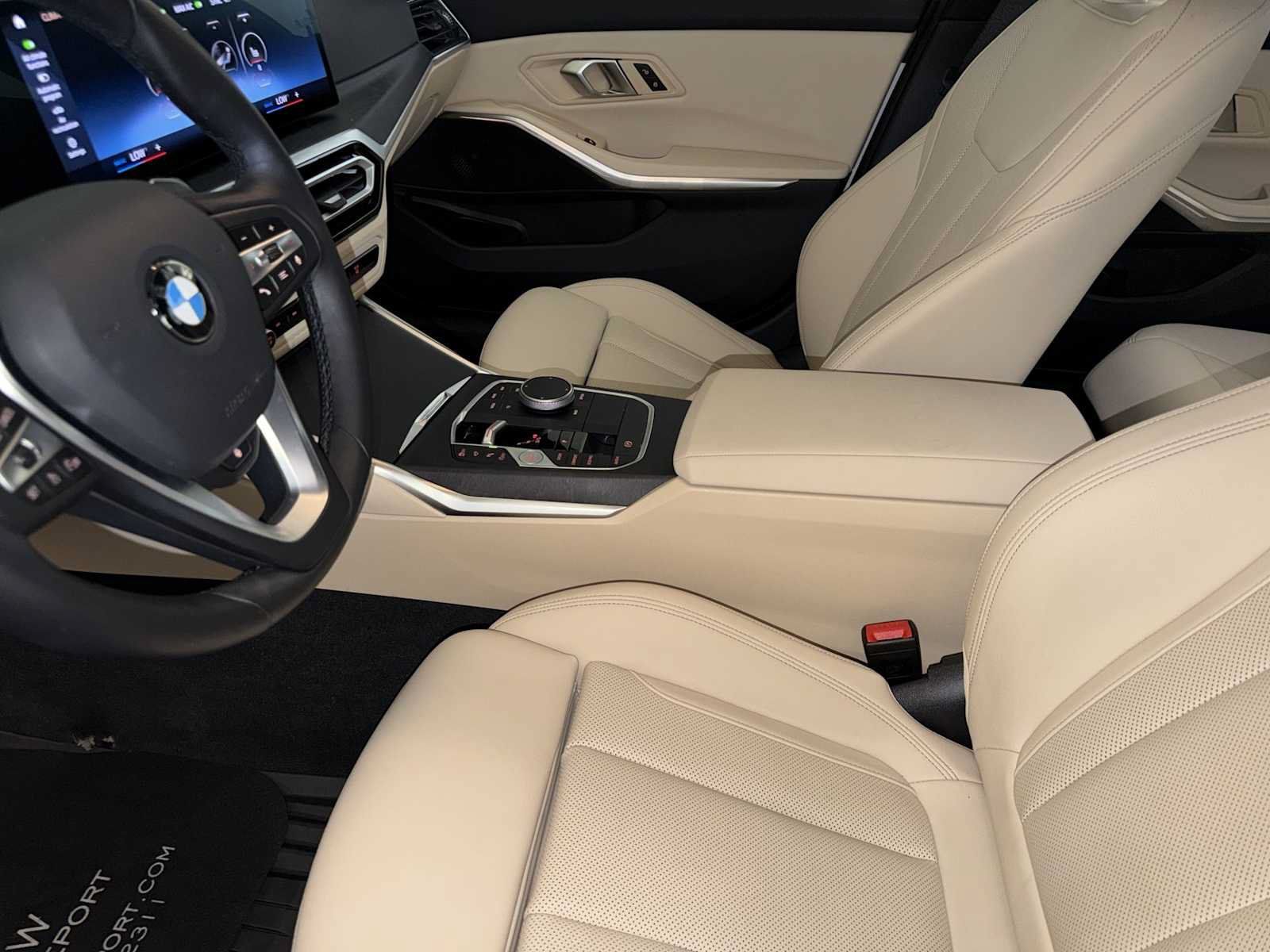 Used 2024 BMW 330i xDrive Sedan w/ Convenience Package AWD/4WD image 19