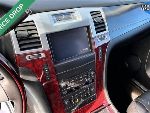 Used 2013 Cadillac Escalade EXT Premium AWD/4WD image 6