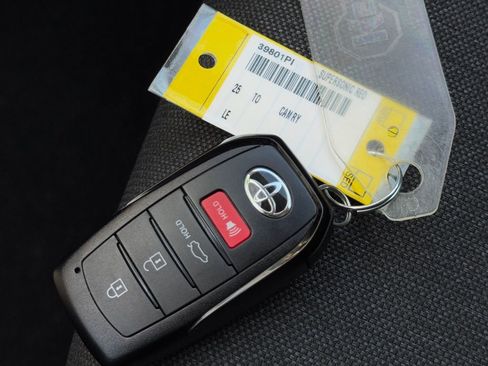 Certified 2025 Toyota Camry LE FWD image 31