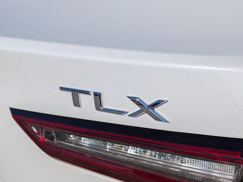 Certified 2025 Acura TLX w/ Technology Package image 27