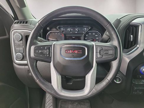 Used 2021 GMC Sierra 1500 SLT AWD/4WD image 19