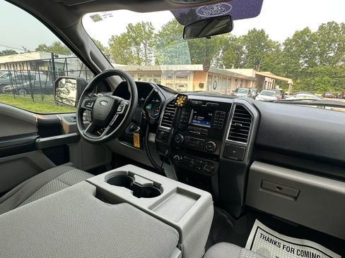 Used 2016 Ford F150 XLT AWD/4WD image 30