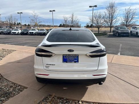 Used 2020 Ford Fusion SE image 6