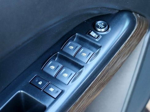 Used 2020 GMC Canyon Denali image 19