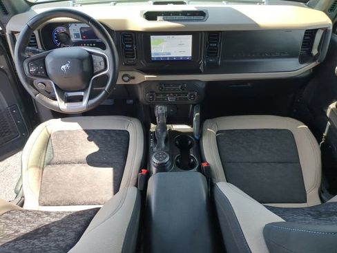 Used 2021 Ford Bronco Wildtrak AWD/4WD image 16