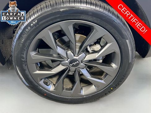Certified 2023 Kia Sorento SX Prestige image 35