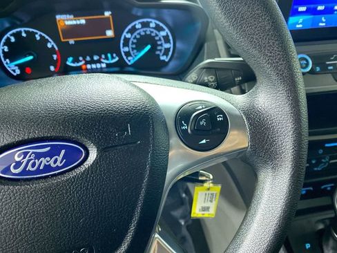 Used 2022 Ford Transit Connect XLT image 12