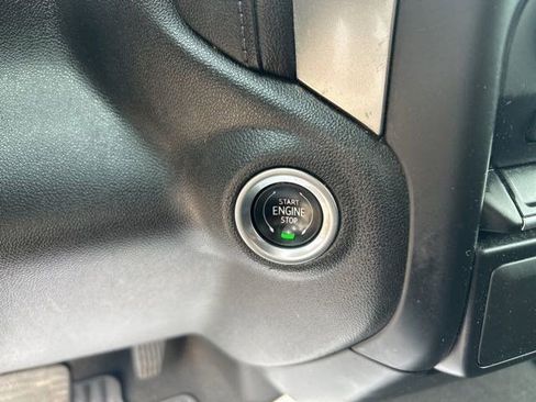 Used 2022 Chevrolet Silverado 1500 LT image 20