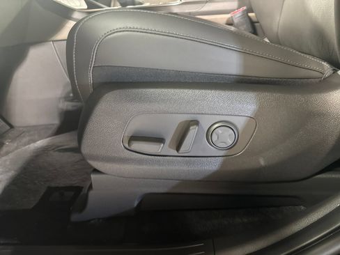 New 2026 Kia Carnival SX FWD image 24