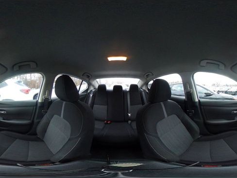 Used 2025 Nissan Sentra SV image 36