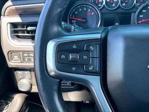 Used 2021 Chevrolet Tahoe Z71 w/ Z71 Signature Package image 23