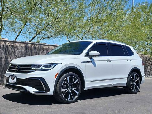 Used 2022 Volkswagen Tiguan SEL R-Line AWD/4WD image 5