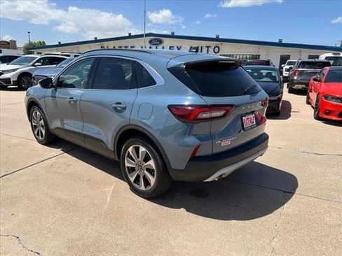 Certified 2023 Ford Escape Platinum AWD/4WD image 4