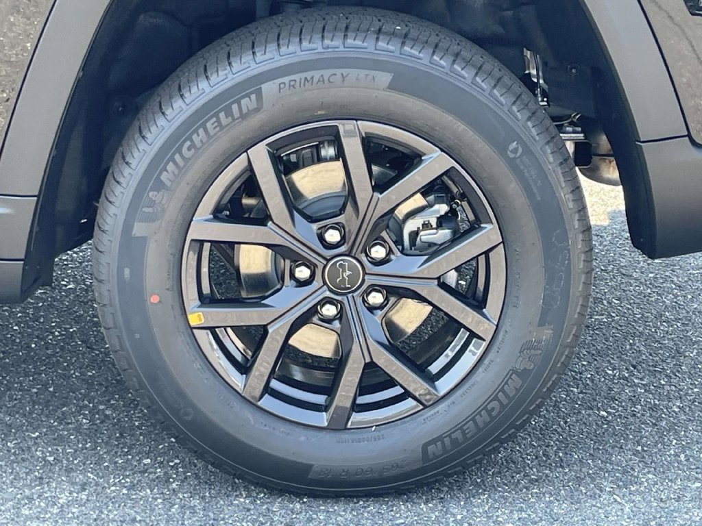 New 2027 Jeep Grand Cherokee 4WD image 12