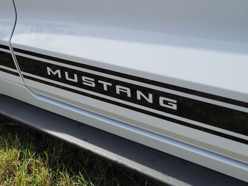 Used 2021 Ford Mustang Premium w/ Pony Package image 29