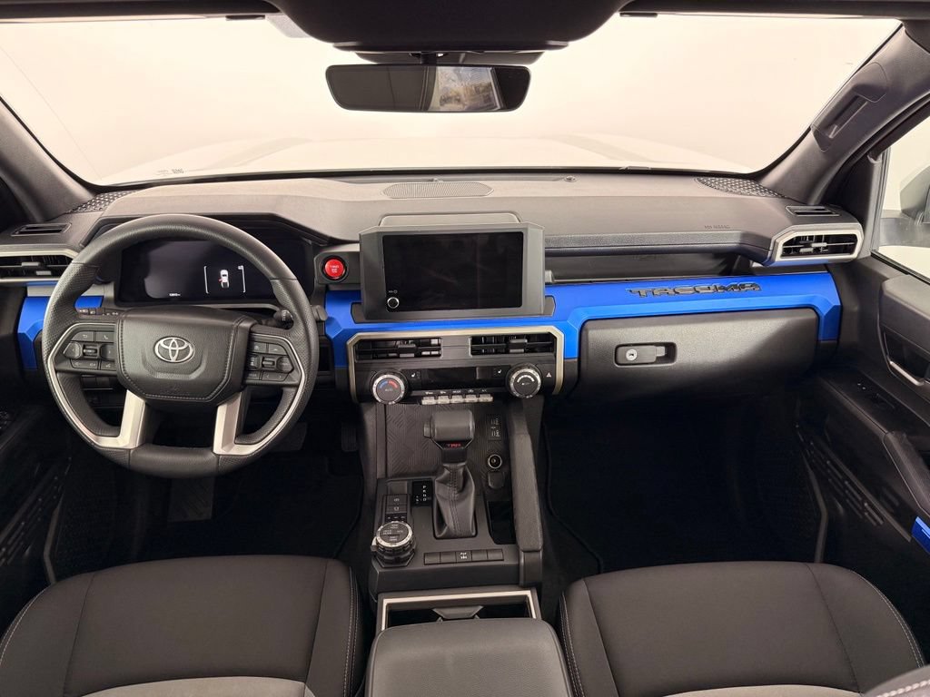 Certified 2025 Toyota Tacoma TRD Off-Road AWD/4WD image 6