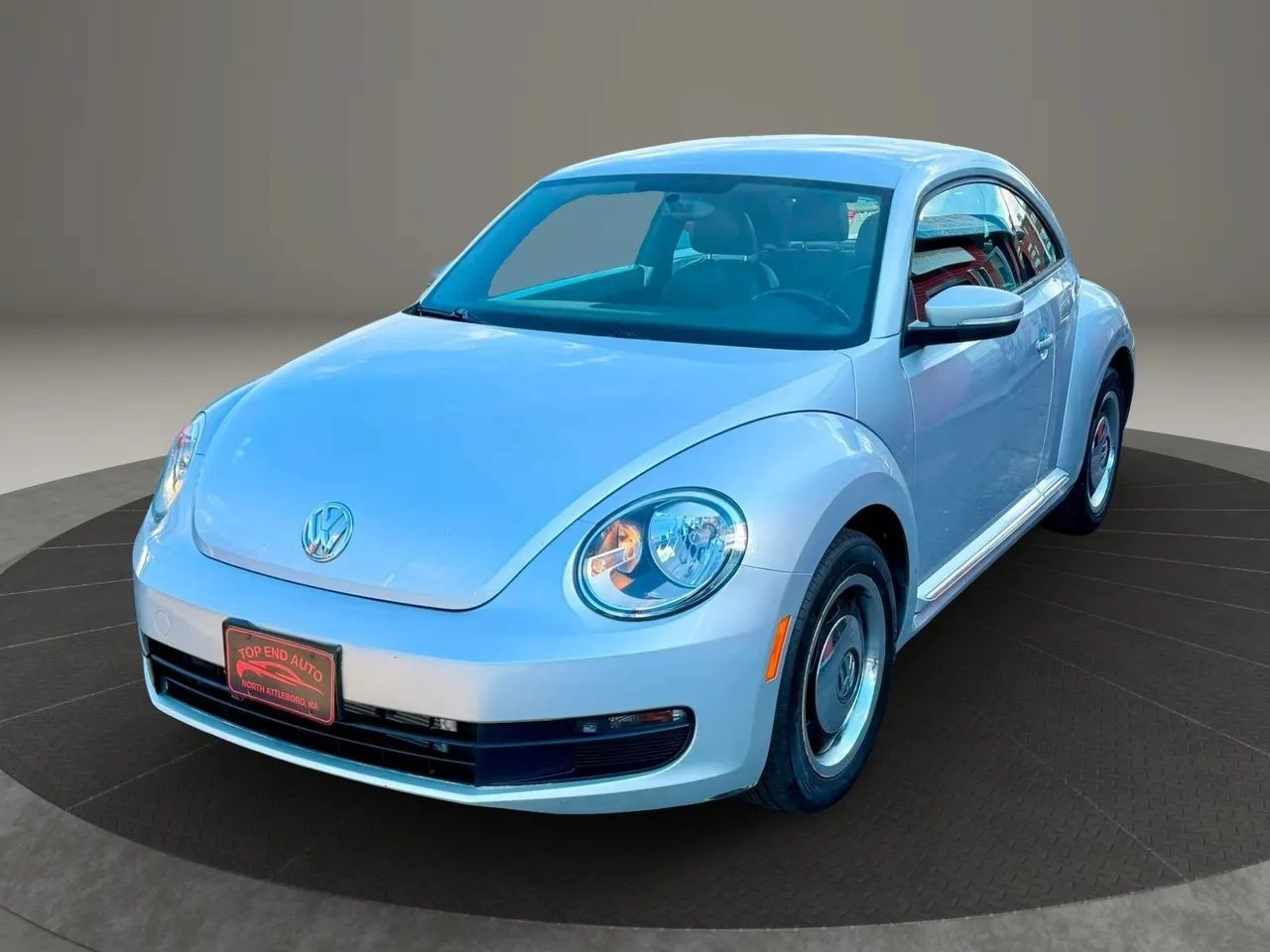 Used 2012 Volkswagen Beetle 2.5 FWD image 1