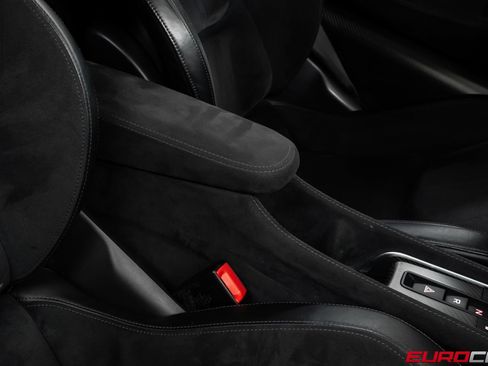 Used 2019 McLaren 600LT RWD image 41