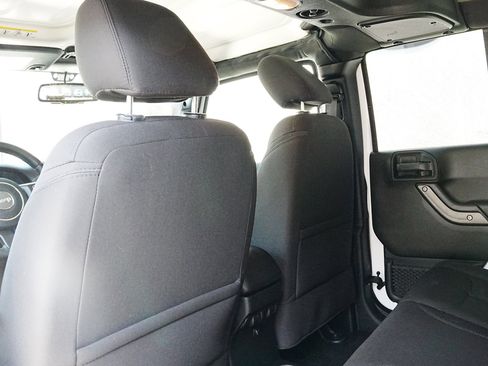 Used 2017 Jeep Wrangler Unlimited Sport w/ Quick Order Package 24S image 11