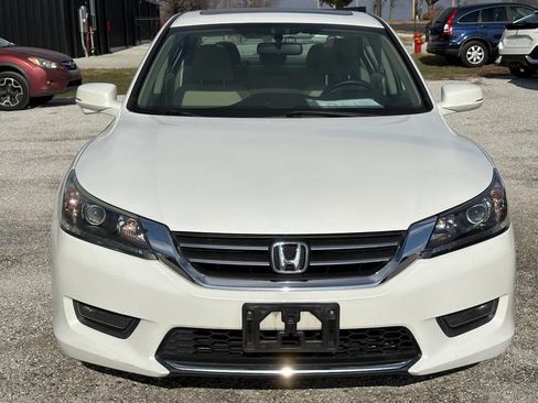 Used 2015 Honda Accord EX image 16