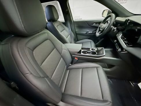 New 2026 Chevrolet Equinox LT image 29