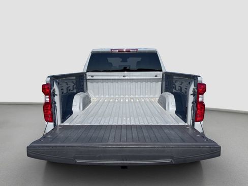 Used 2024 Chevrolet Silverado 1500 Custom Trail Boss w/ LPO, Dark Essentials Package AWD/4WD image 28