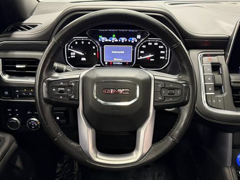 Used 2021 GMC Yukon SLT w/ SLT Luxury Plus Package AWD/4WD image 17