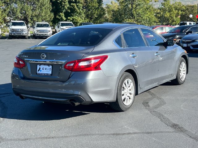 Used 2017 Nissan Altima 2.5 S w/ Power Driver Seat Package FWD image 3