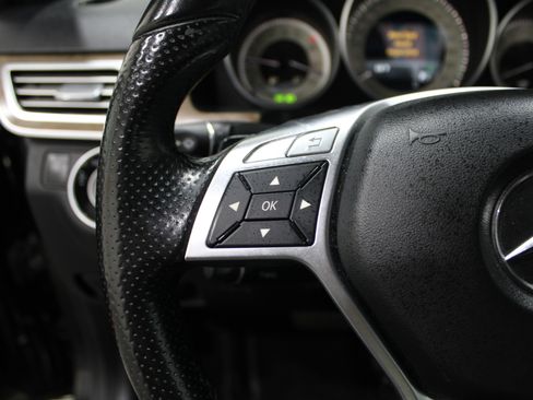 Used 2015 Mercedes-Benz E 350 4MATIC Sedan image 10