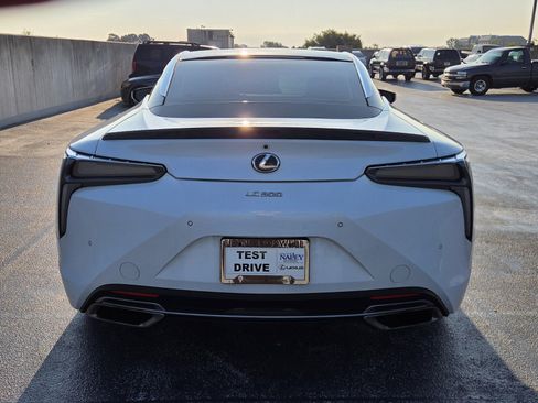 Used 2018 Lexus LC 500 Coupe w/ Touring Package RWD image 4