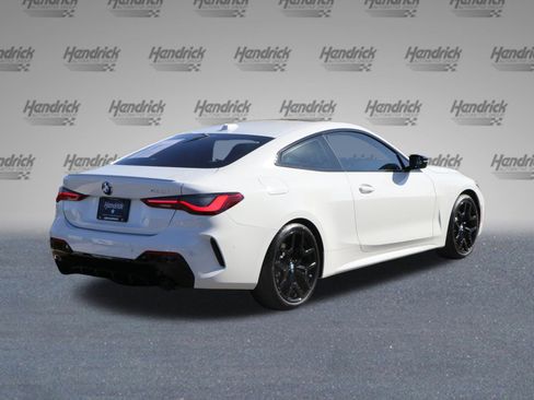 Certified 2025 BMW 430i Coupe w/ M Sport Package image 9