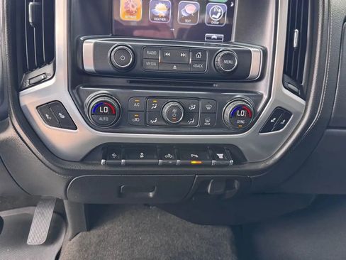 Used 2018 GMC Sierra 2500 SLT w/ Duramax Plus Package image 13