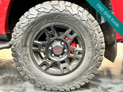 Used 2017 Toyota 4Runner TRD Pro AWD/4WD image 11