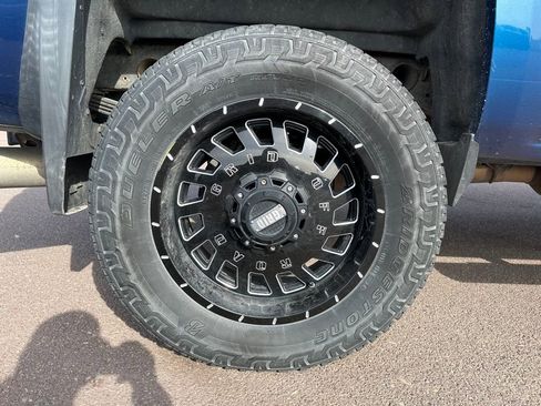 Used 2015 Chevrolet Silverado 2500 High Country w/ Duramax Plus Package image 38