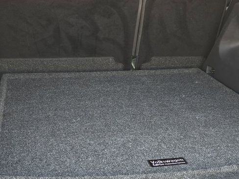 Used 2024 Volkswagen Atlas Cross Sport SEL R-Line image 10