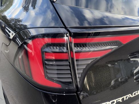 New 2026 Kia Sportage SX Prestige image 7