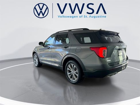 Used 2023 Ford Explorer XLT w/ Equipment Group 202A image 6