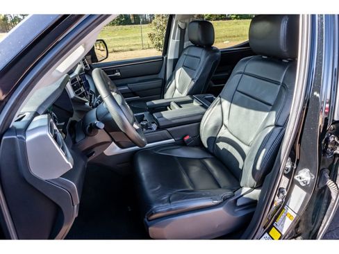 Used 2022 Toyota Tundra SR5 image 11