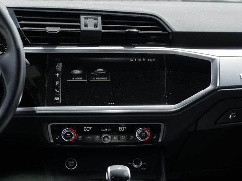 Certified 2024 Audi Q3 2.0T Premium AWD/4WD image 12