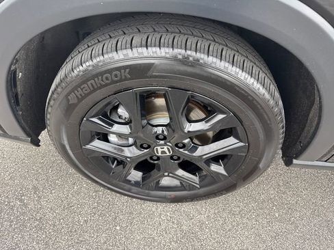 Certified 2024 Honda HR-V Sport image 38