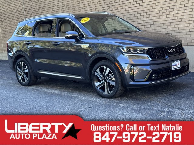 Used 2023 Kia Sorento SX Prestige w/ Panoramic Sunroof Package AWD/4WD image 1