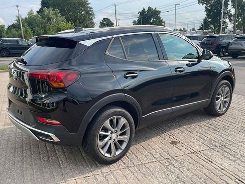 Used 2020 Buick Encore GX Essence w/ Experience Buick Package AWD/4WD image 6