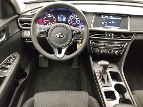 Used 2018 Kia Optima LX FWD image 22