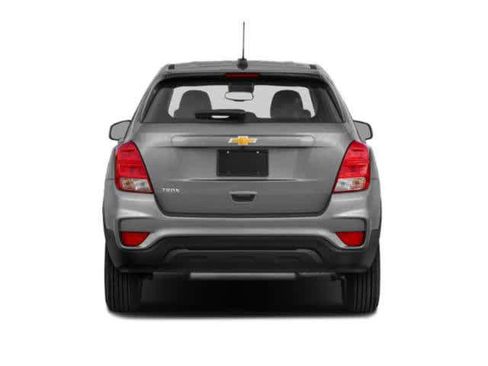 Used 2021 Chevrolet Trax LS w/ Tint and Cruise Package FWD image 8