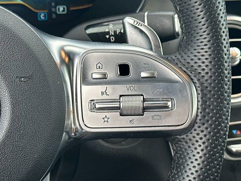 Certified 2022 Mercedes-Benz GLC 43 AMG 4MATIC image 28