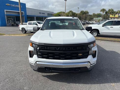 Used 2025 Chevrolet Silverado 1500 W/T image 2