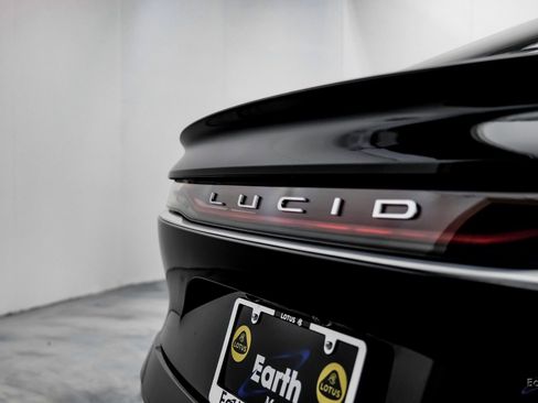 Used 2022 Lucid Air Dream Edition image 30