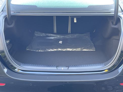 New 2026 Mercedes-Benz E 350 Sedan image 9