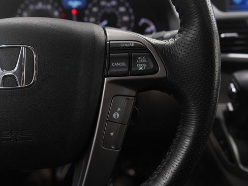 Used 2016 Honda Odyssey Touring Elite image 27