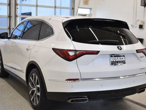 Used 2023 Acura MDX SH-AWD w/ Technology Package image 10